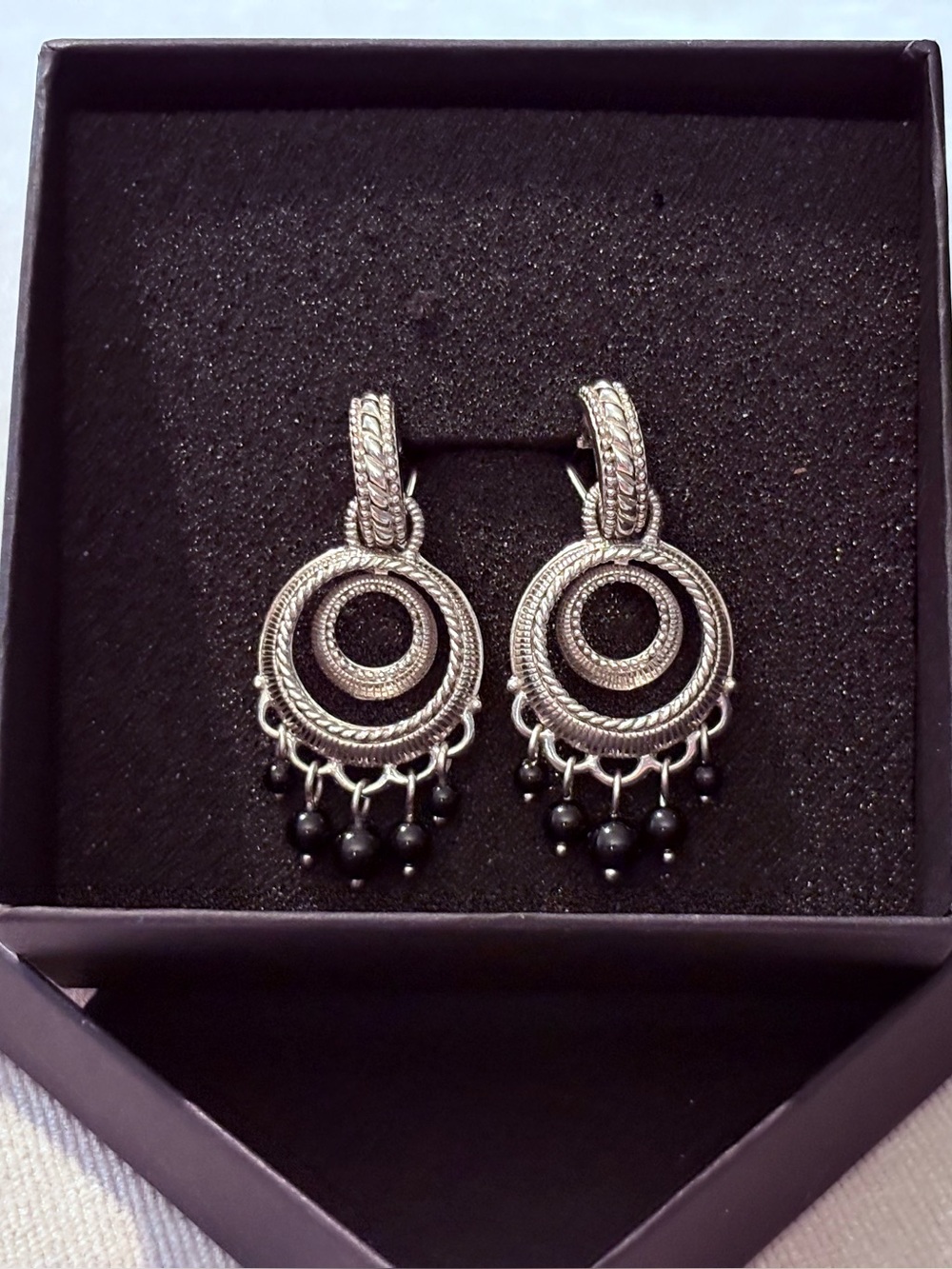 Judith Ripka Sterling Silver Black Onyx Cable Chandelier Drop Earrings - Picture 4 of 6